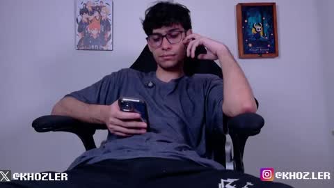 khozler_ online show from April 6, 11:16 pm