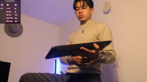 Adrian  Chlloe online show from December 14, 12:28 am