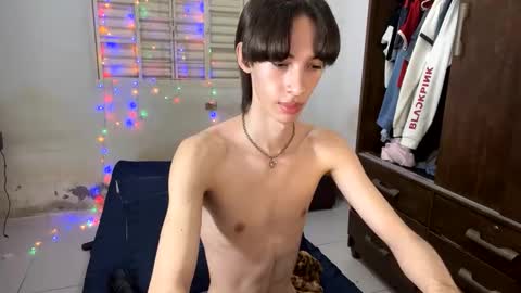 kiantwink online show from February 12, 9:11 pm