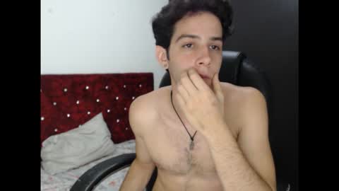 killua_parker online show from February 3, 6:22 am