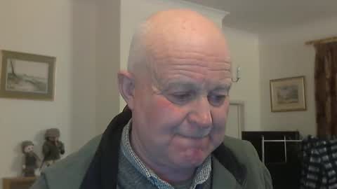 kindahairy4u online show from January 16, 7:27 pm