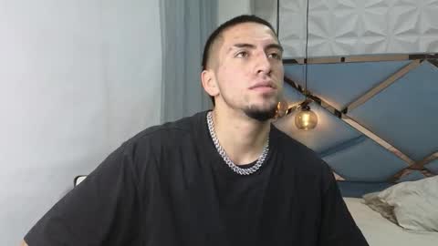 Snapshot of king_dante_ chatting on September 25, 10:30 pm King Dante  online show from September 25, 10:30 pm