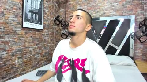 Snapshot of king_dante_ chatting on January 7, 8:42 pm King Dante  online show from January 7, 8:42 pm