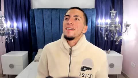 Snapshot of king_dante_ chatting on February 4, 9:31 pm King Dante  online show from February 4, 9:31 pm