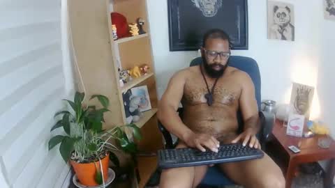 Malik  online show from November 6, 4:43 pm