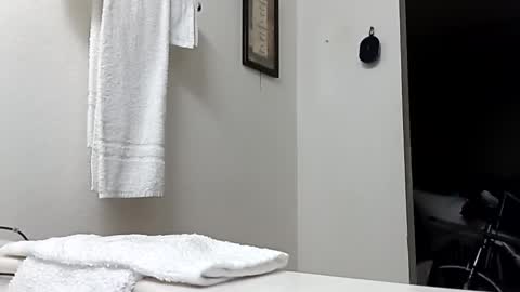 kingalexist online show from October 29, 3:09 am