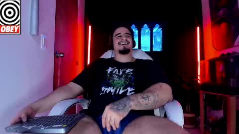 King Bear online show from November 26, 6:16 am