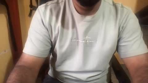 kingcobra_08 online show from October 30, 7:21 am