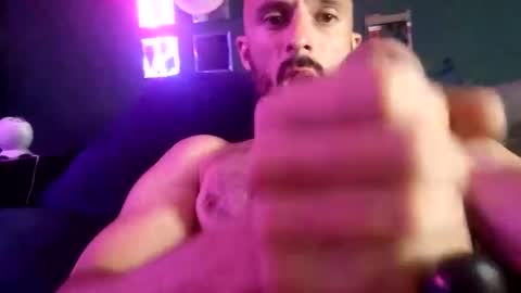 kingdaddysayless online show from September 10, 7:07 am