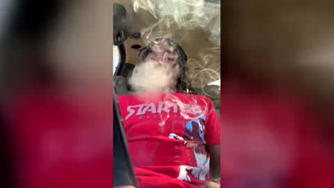 kingdade123 online show from April 6, 8:20 pm