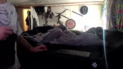 Jerry online show from November 2, 10:47 pm