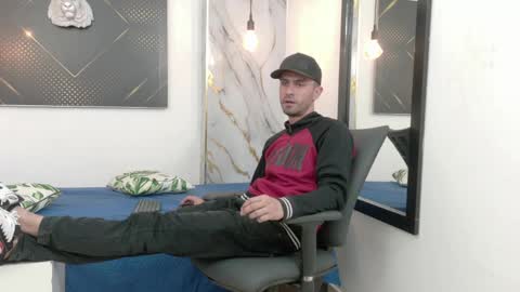 KING  online show from May 27, 3:25 am