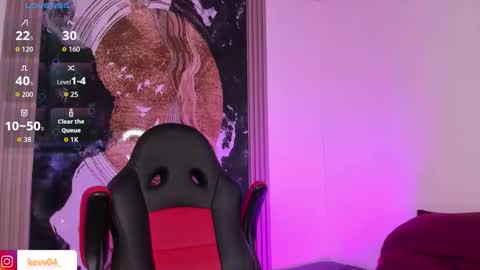  A L E X  online show from December 17, 4:09 am