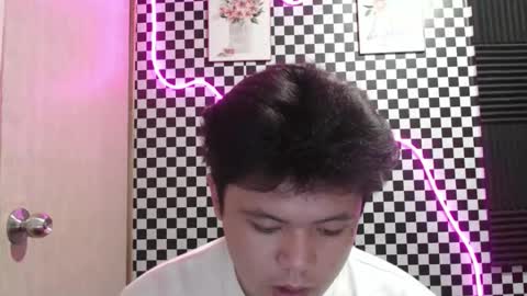 Yuki online show from March 2, 4:58 pm