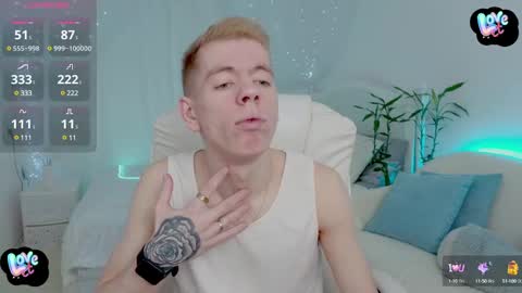 Snapshot of kireev_ chatting on February 18, 7:21 am    online show from February 18, 7:21 am
