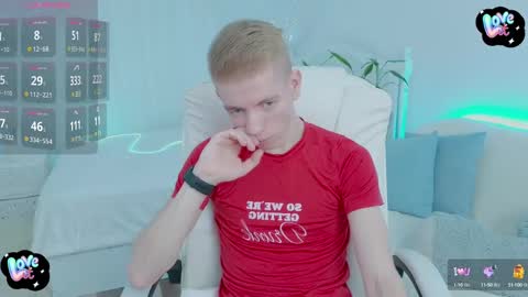 Snapshot of kireev_ chatting on February 12, 6:51 am    online show from February 12, 6:51 am