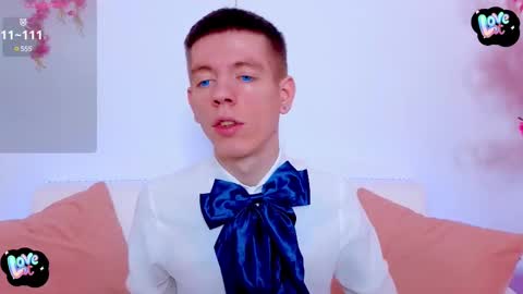Snapshot of kireev_ chatting on February 25, 7:20 am    online show from February 25, 7:20 am