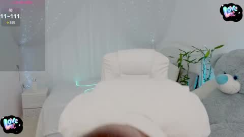 Snapshot of kireev_ chatting on March 4, 6:15 am    online show from March 4, 6:15 am