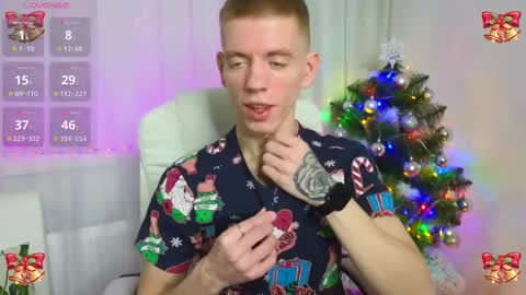 Snapshot of kireev_ chatting on December 14, 7:07 am    online show from December 14, 7:07 am