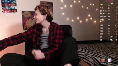 Alan online show from March 11, 5:42 pm