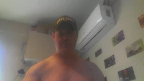 kiwiguy19773 online show from April 10, 12:28 am