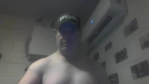 kiwiguy19773 online show from June 9, 7:21 am