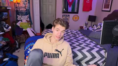 Kyle online show from January 10, 2:02 pm