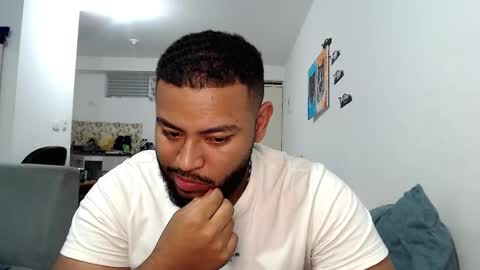 kleyton online show from September 17, 1:06 am