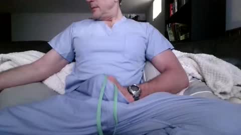 Knight3975 online show from February 6, 3:09 pm