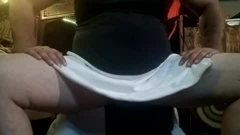 Snapshot of knock2wice1975 chatting on November 1, 7:45 am knock2wice1975 online show from November 1, 7:45 am