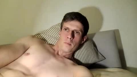 kobu0101 online show from September 29, 6:15 pm