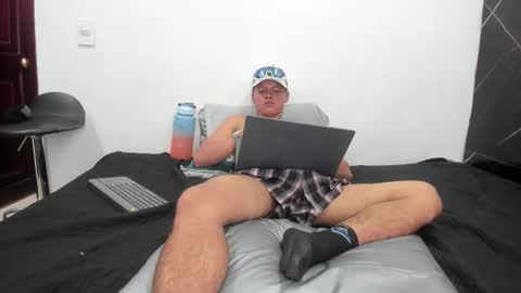 Snapshot of kodda_999 chatting on October 14, 7:54 pm Kodda  online show from October 14, 7:54 pm