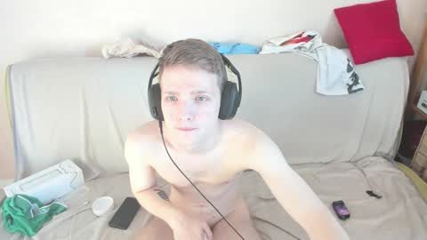 konnor_deviant online show from February 20, 6:19 am