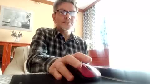 Snapshot of korek24hot chatting on December 28, 11:52 am Korek online show from December 28, 11:52 am