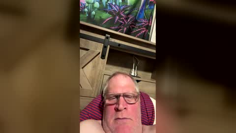 korysmith568 online show from April 16, 6:02 am