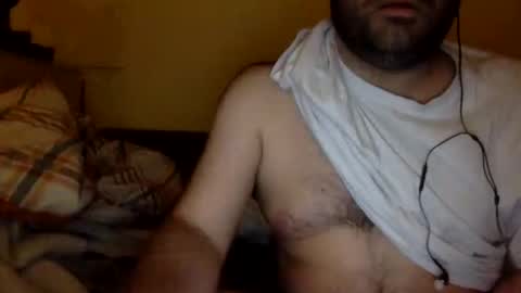 Snapshot of kr4k3n_ chatting on October 22, 10:57 pm kr4k3n_ online show from October 22, 10:57 pm