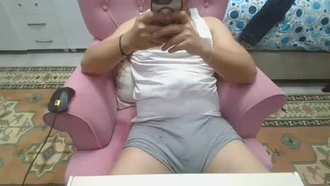 Snapshot of kraall007 chatting on February 10, 7:49 pm kraall007 online show from February 10, 7:49 pm