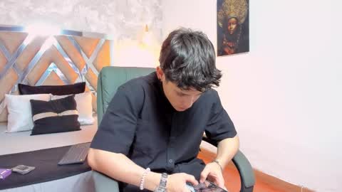 Kraven online show from November 21, 3:27 am