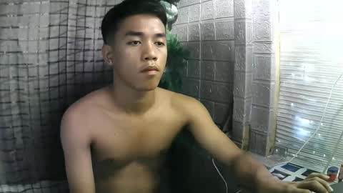 kritthanarkorn online show from November 11, 7:57 am