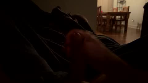 kylebull6111 online show from April 28, 2:38 am