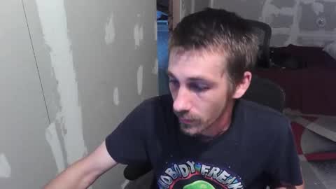 l1v1nth3dr3am online show from September 12, 4:12 am