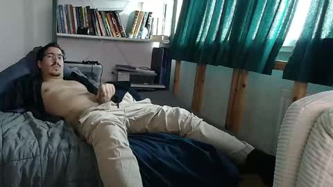 lailaiahr online show from April 13, 4:40 pm