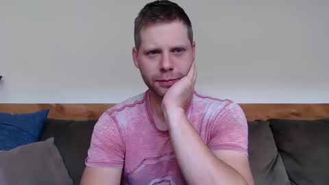 Snapshot of lancehardin chatting on October 14, 3:08 pm Lance online show from October 14, 3:08 pm