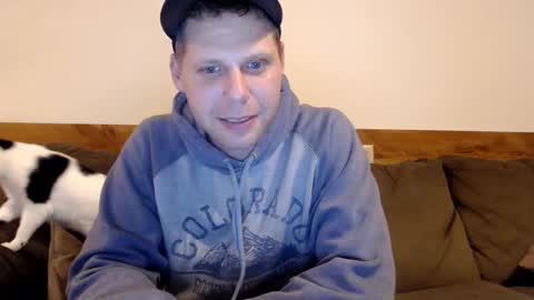 Snapshot of lancehardin chatting on December 5, 12:41 am Lance online show from December 5, 12:41 am