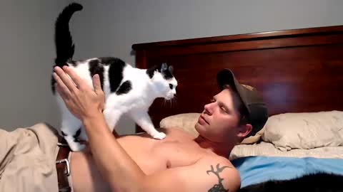 Snapshot of lancehardin chatting on September 29, 12:09 am Lance online show from September 29, 12:09 am