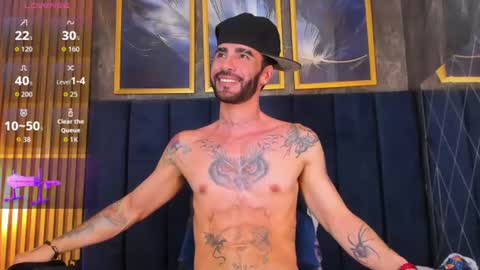 Lancelot Benwick online show from July 14, 2:38 am