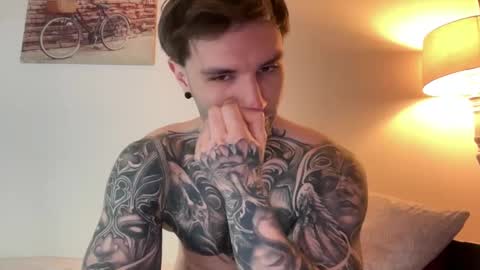 larsskeet online show from February 19, 6:26 pm