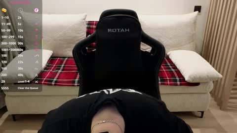 Lars online show from February 6, 7:33 pm