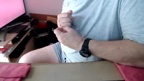 Snapshot of latexloverch71 chatting on November 1, 11:14 am Andreas Latexlover online show from November 1, 11:14 am