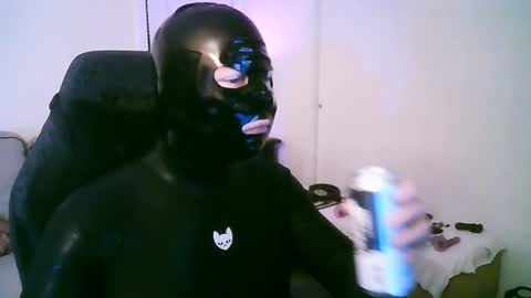 latexminheadroom online show from February 20, 5:48 am